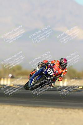 media/Dec-07-2024-CVMA (Sat) [[21c5f1ef85]]/Race 12-Supersport Middleweight/